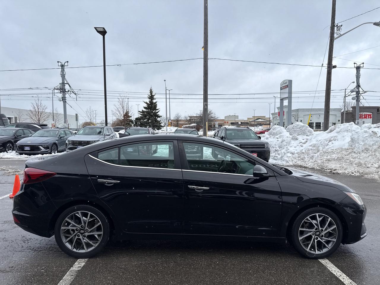 2020 Hyundai Elantra Ultimate Photo