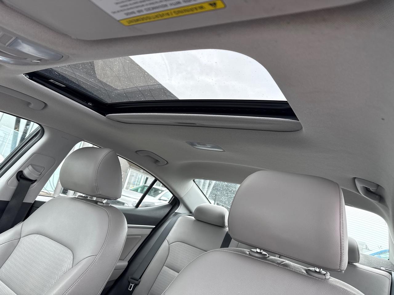 2020 Hyundai Elantra Ultimate Photo