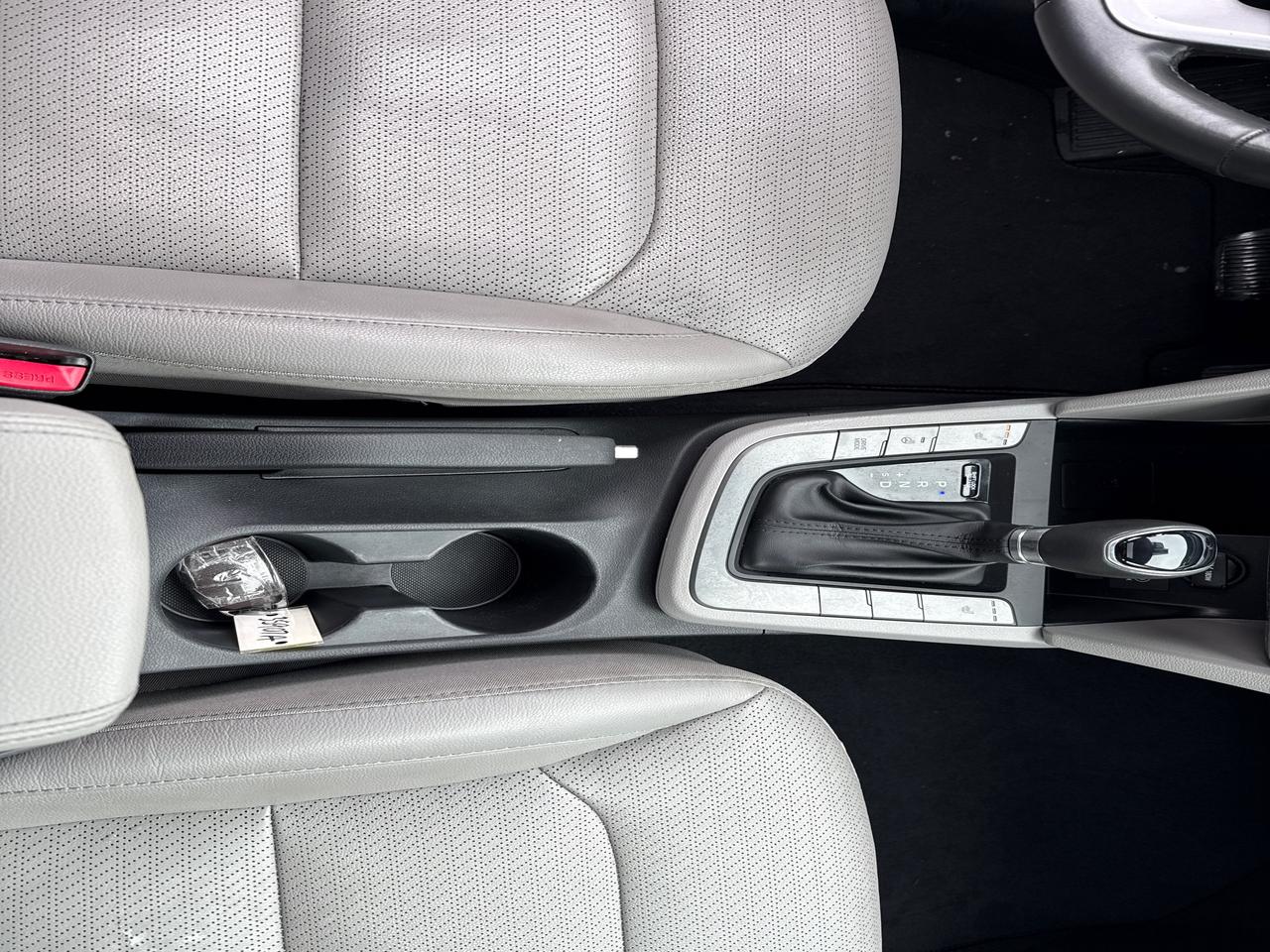 2020 Hyundai Elantra Ultimate Photo