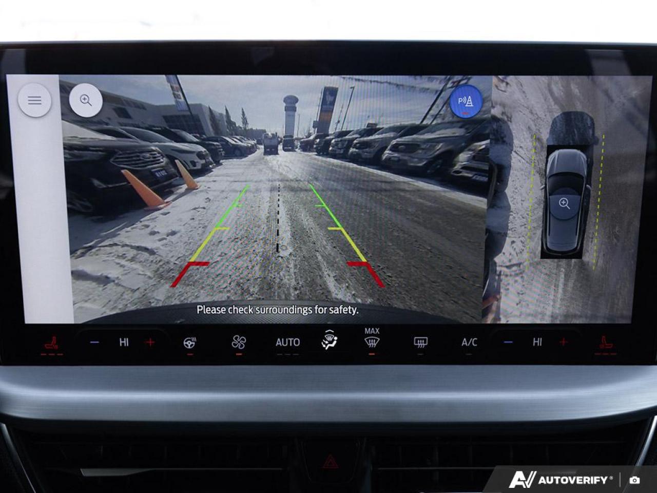 2023 Ford Escape Platinum 600A | CLASS II TRAILER TOW PACKAGE | PREMIUM TECH Photo