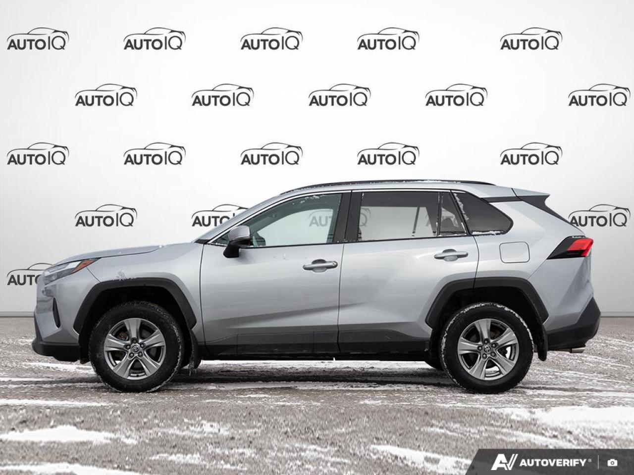 2022 Toyota RAV4 XLE FRONT DUAL A/C | KEYLESS ENTRUY | POWER MOONROOF | Photo