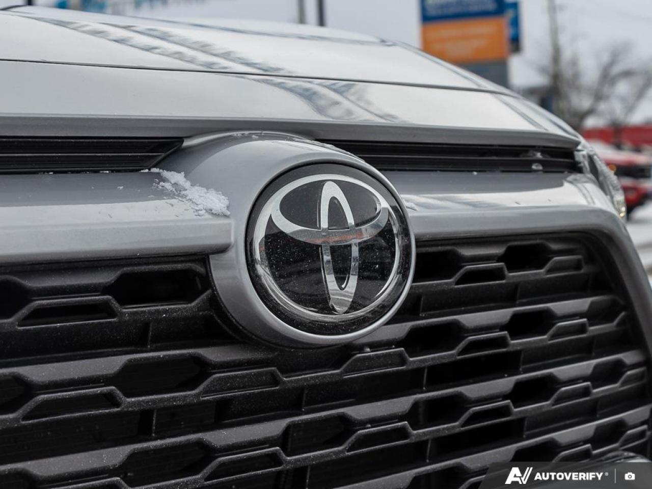 2022 Toyota RAV4 XLE FRONT DUAL A/C | KEYLESS ENTRUY | POWER MOONROOF | Photo