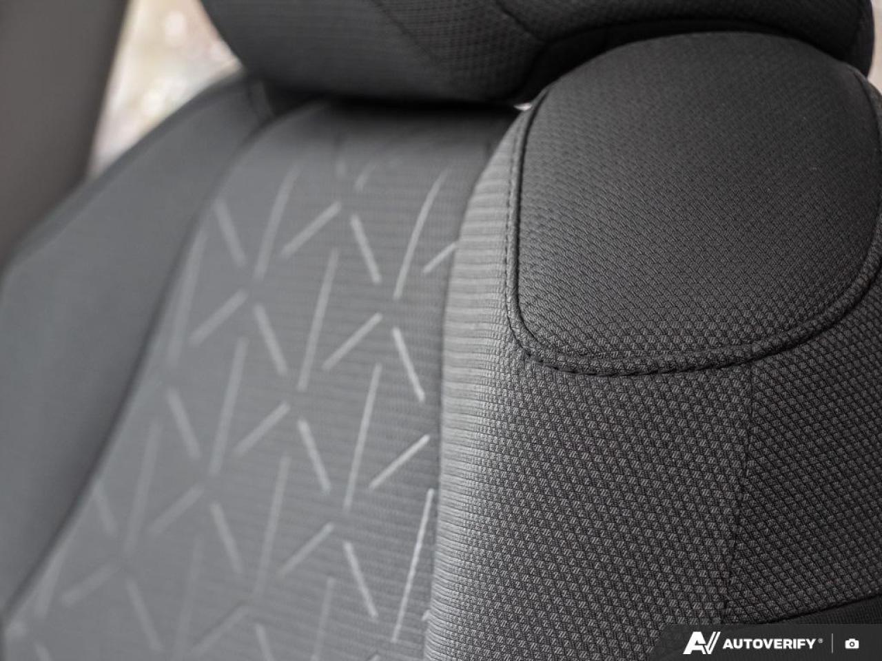 2022 Toyota RAV4 XLE FRONT DUAL A/C | KEYLESS ENTRUY | POWER MOONROOF | Photo