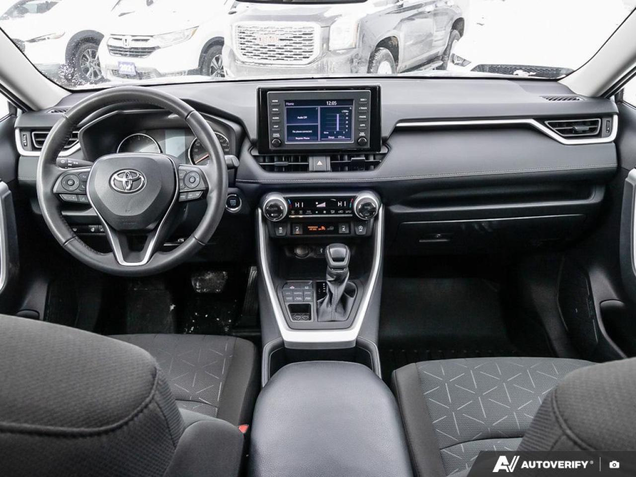 2022 Toyota RAV4 XLE FRONT DUAL A/C | KEYLESS ENTRUY | POWER MOONROOF | Photo