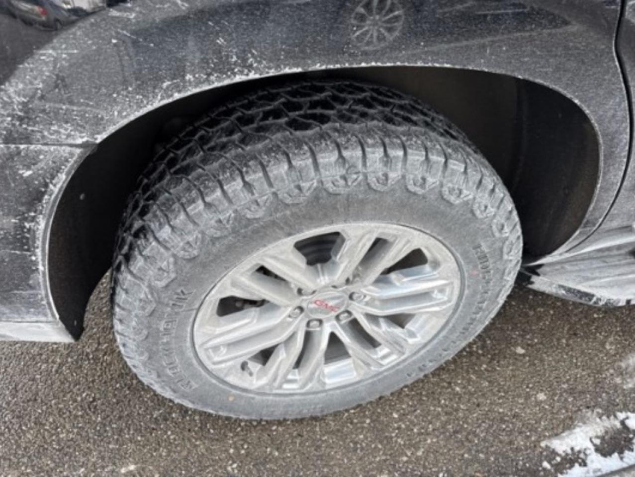 2023 GMC Yukon SLT 4SA|LUX PKG|PREMIUM PKG|NO ACCIDENTS|1 OWNER|NAV Photo