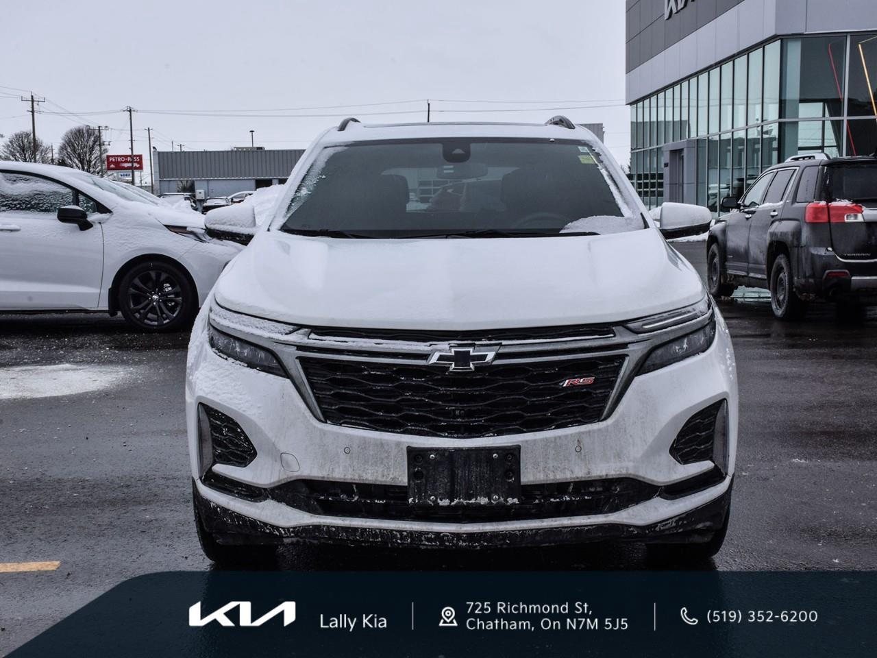 2023 Chevrolet Equinox RS New Arrival | Low KMs | Clean CarFax | Heated Seats Photo