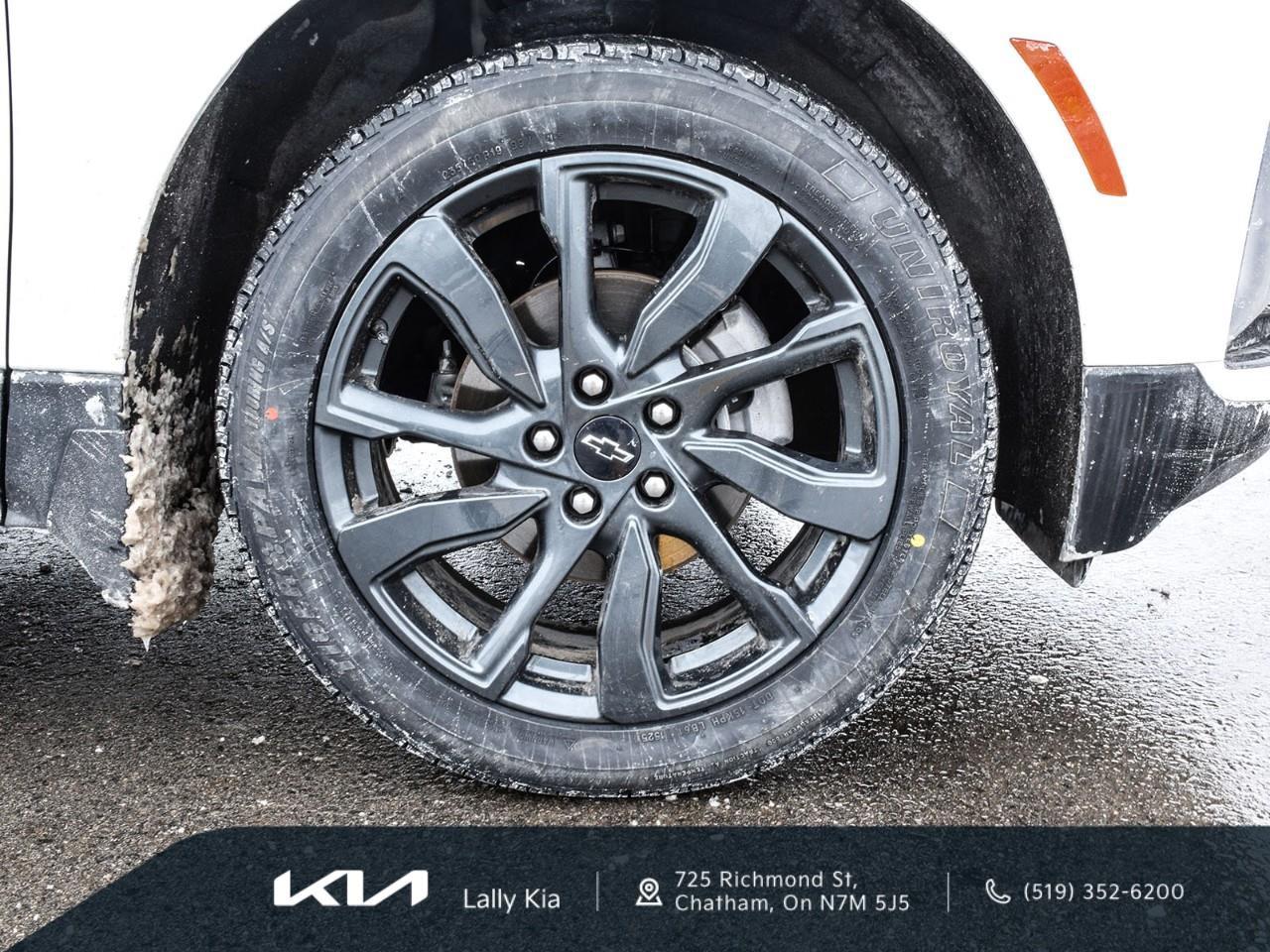 2023 Chevrolet Equinox RS New Arrival | Low KMs | Clean CarFax | Heated Seats Photo