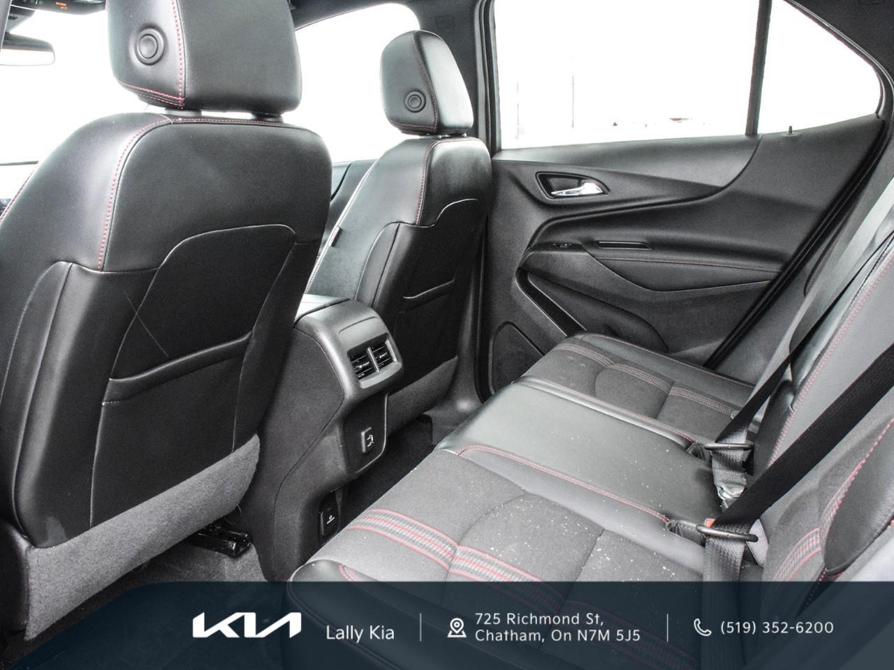 2023 Chevrolet Equinox RS New Arrival | Low KMs | Clean CarFax | Heated Seats Photo