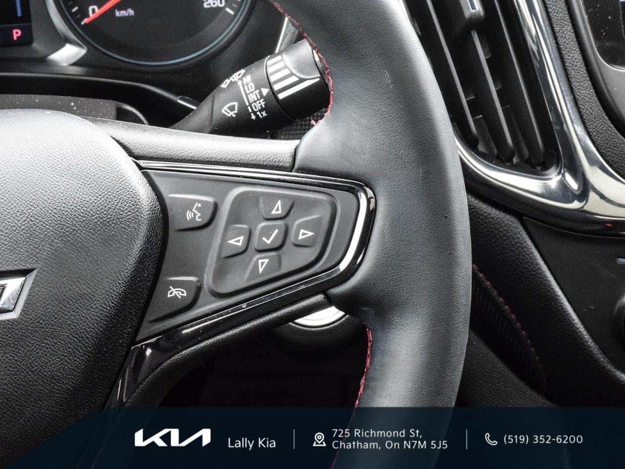 2023 Chevrolet Equinox RS New Arrival | Low KMs | Clean CarFax | Heated Seats Photo