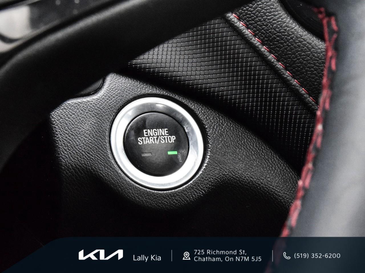 2023 Chevrolet Equinox RS New Arrival | Low KMs | Clean CarFax | Heated Seats Photo