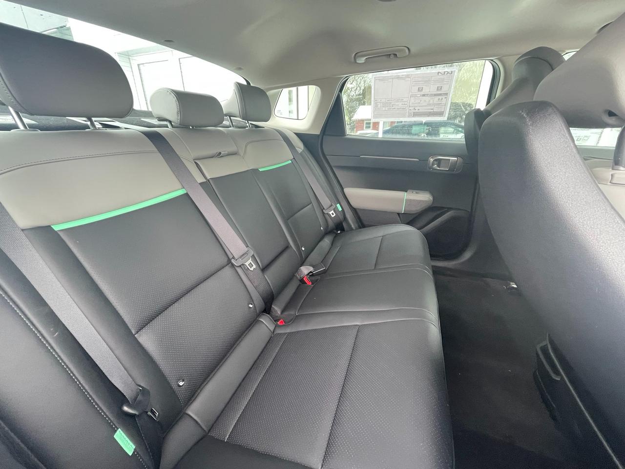 2026 Kia EV4 WIND PREMIUM Photo