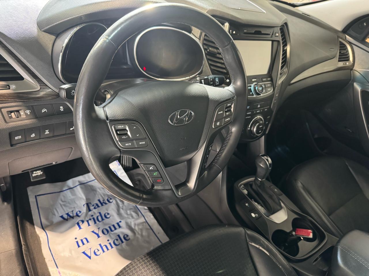 2016 Hyundai Santa Fe Sport Limited Adventure Edition Photo