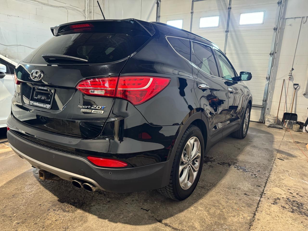 2016 Hyundai Santa Fe Sport Limited Adventure Edition Photo