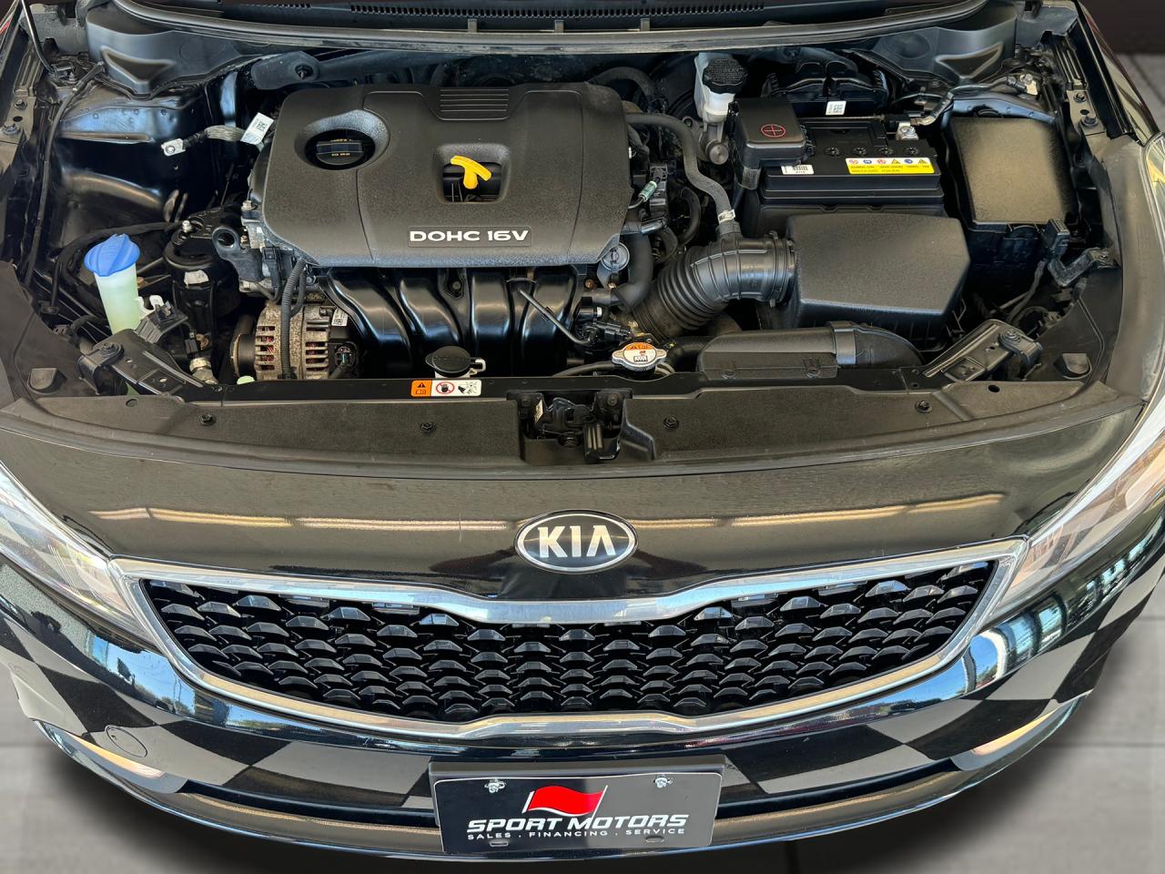 2017 Kia Forte LX+Camera+Heated Seats+ApplePlay+CLEAN CARFAX Photo10