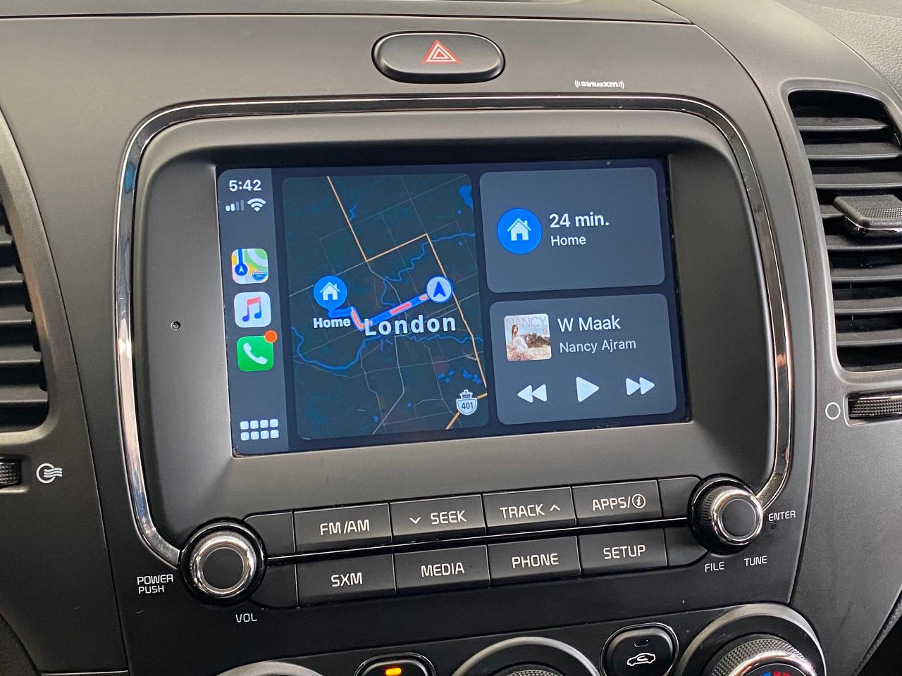 2017 Kia Forte LX+Camera+Heated Seats+ApplePlay+CLEAN CARFAX Photo