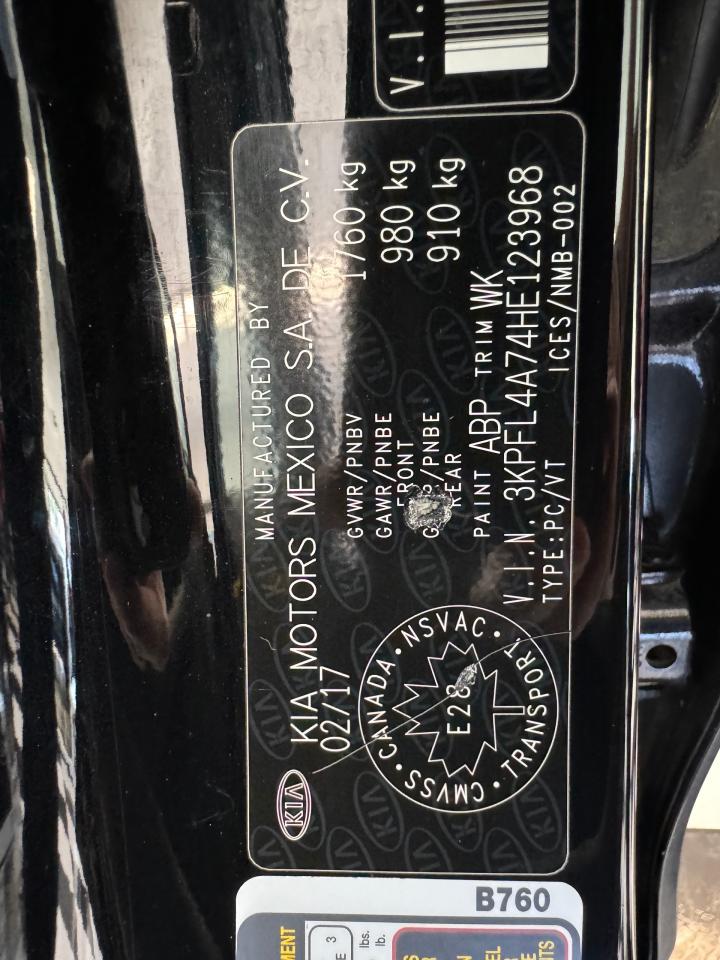 2017 Kia Forte LX+Camera+Heated Seats+ApplePlay+CLEAN CARFAX Photo42