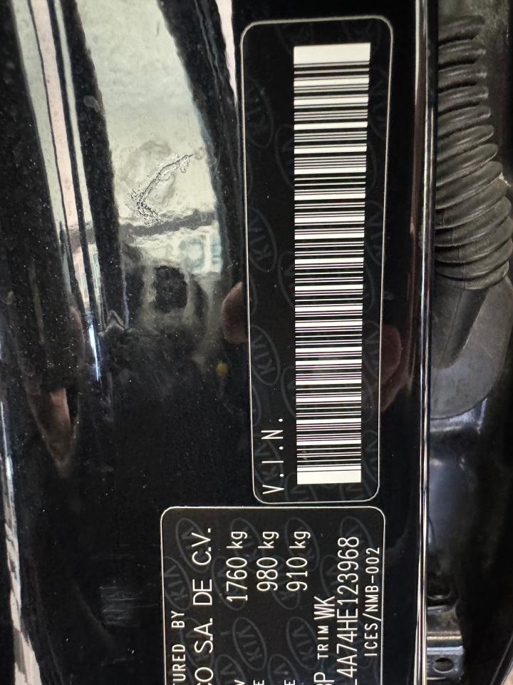 2017 Kia Forte LX+Camera+Heated Seats+ApplePlay+CLEAN CARFAX Photo104