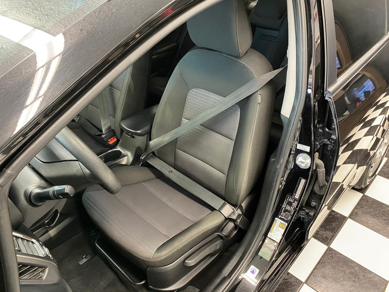 2017 Kia Forte LX+Camera+Heated Seats+ApplePlay+CLEAN CARFAX Photo20