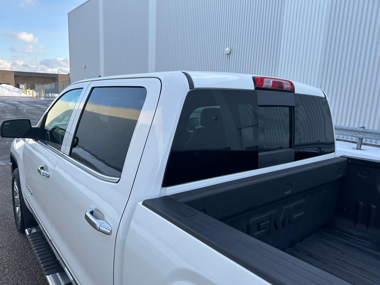2016 GMC Sierra 1500 4WD Crew Cab SLT Z 71 Full Jam ( SOLD UNIT ) Photo