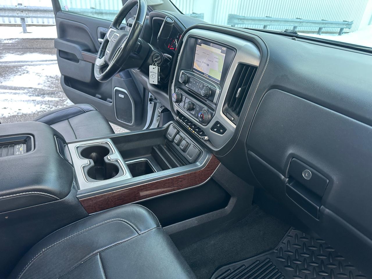 2016 GMC Sierra 1500 4WD Crew Cab SLT Z 71 Full Jam ( SOLD UNIT ) Photo