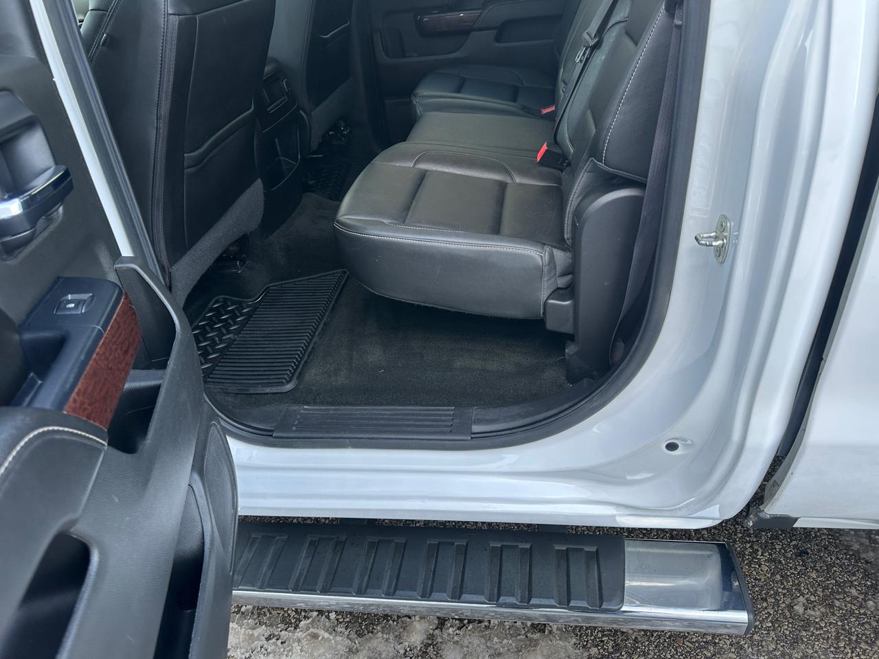 2016 GMC Sierra 1500 4WD Crew Cab SLT Z 71 Full Jam ( SOLD UNIT ) Photo