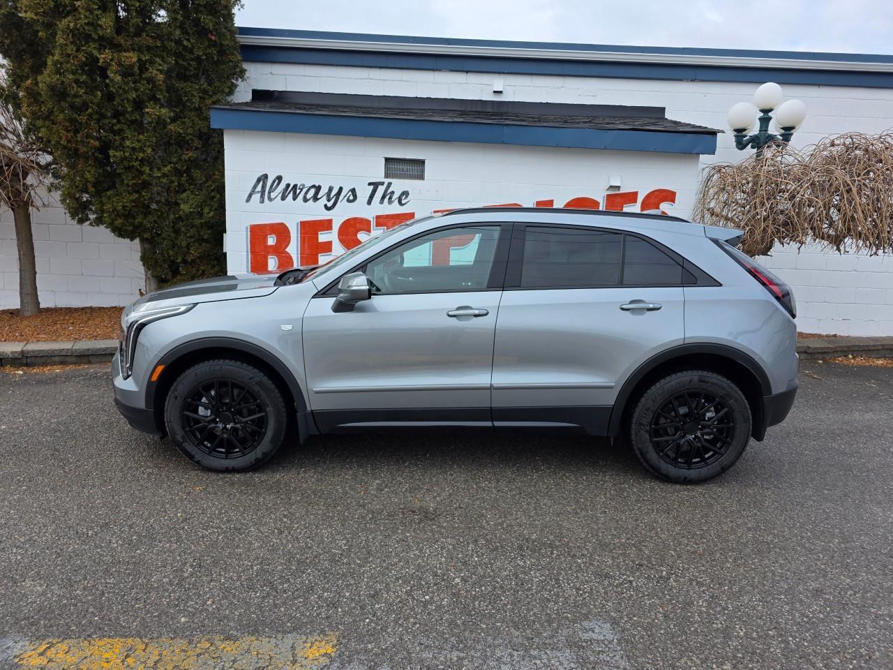 2023 Cadillac XT4 Sport 4dr All-Wheel Drive Photo4