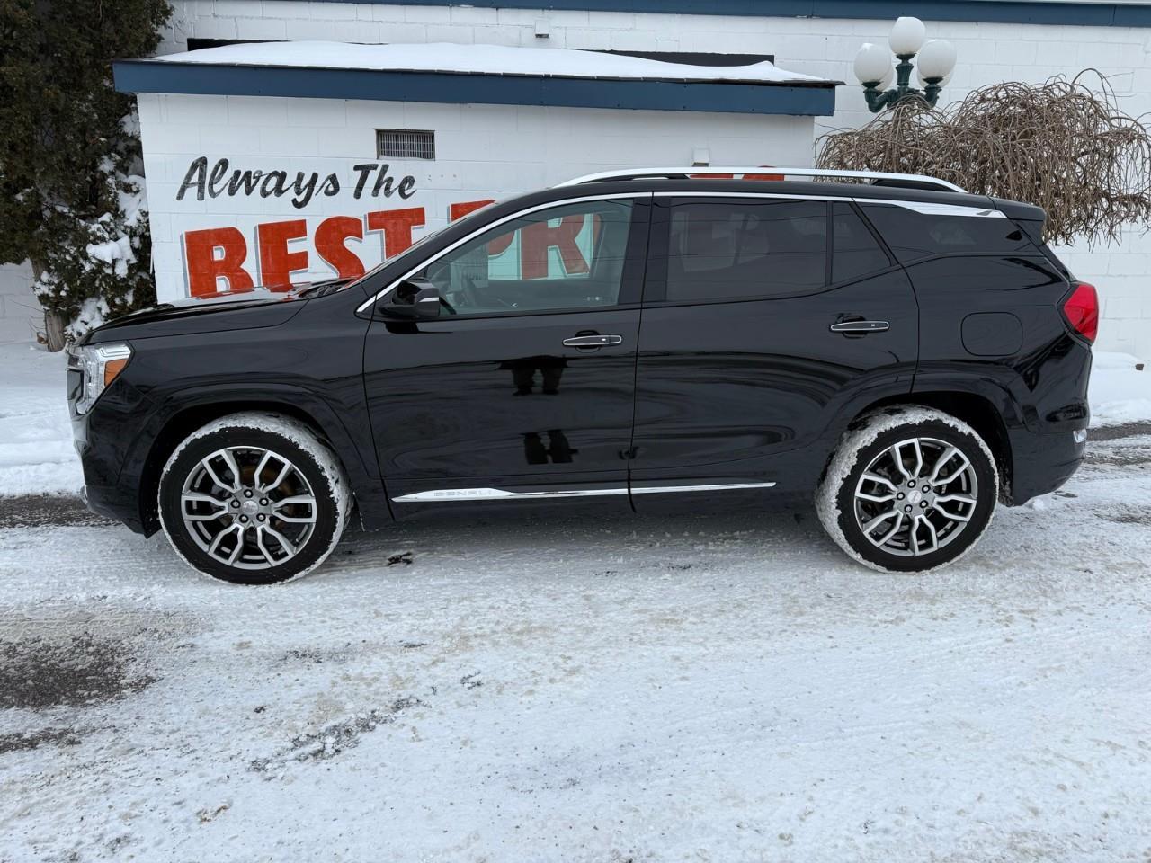 2024 GMC Terrain Denali 4dr All-Wheel Drive Photo