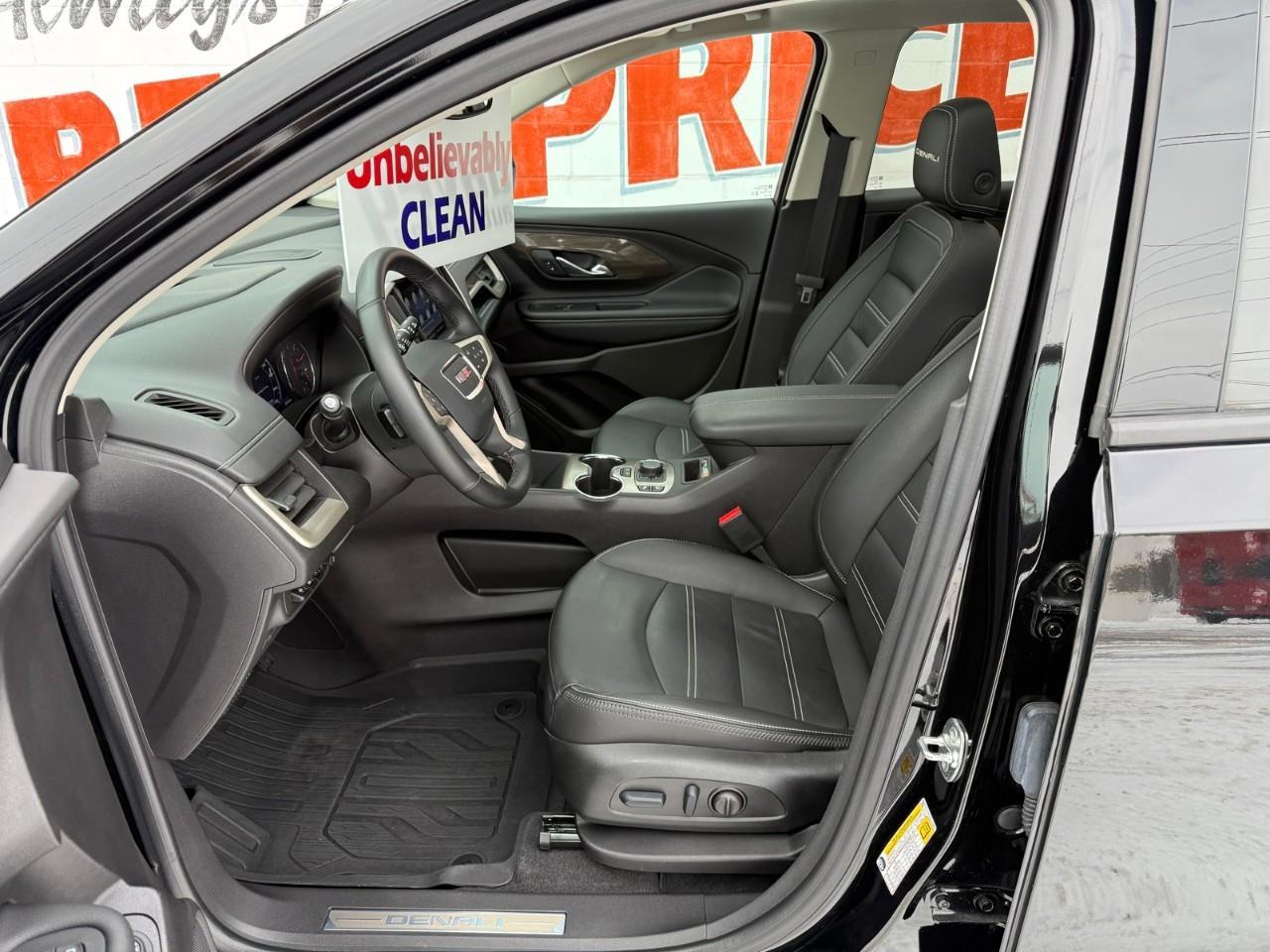 2024 GMC Terrain Denali 4dr All-Wheel Drive Photo