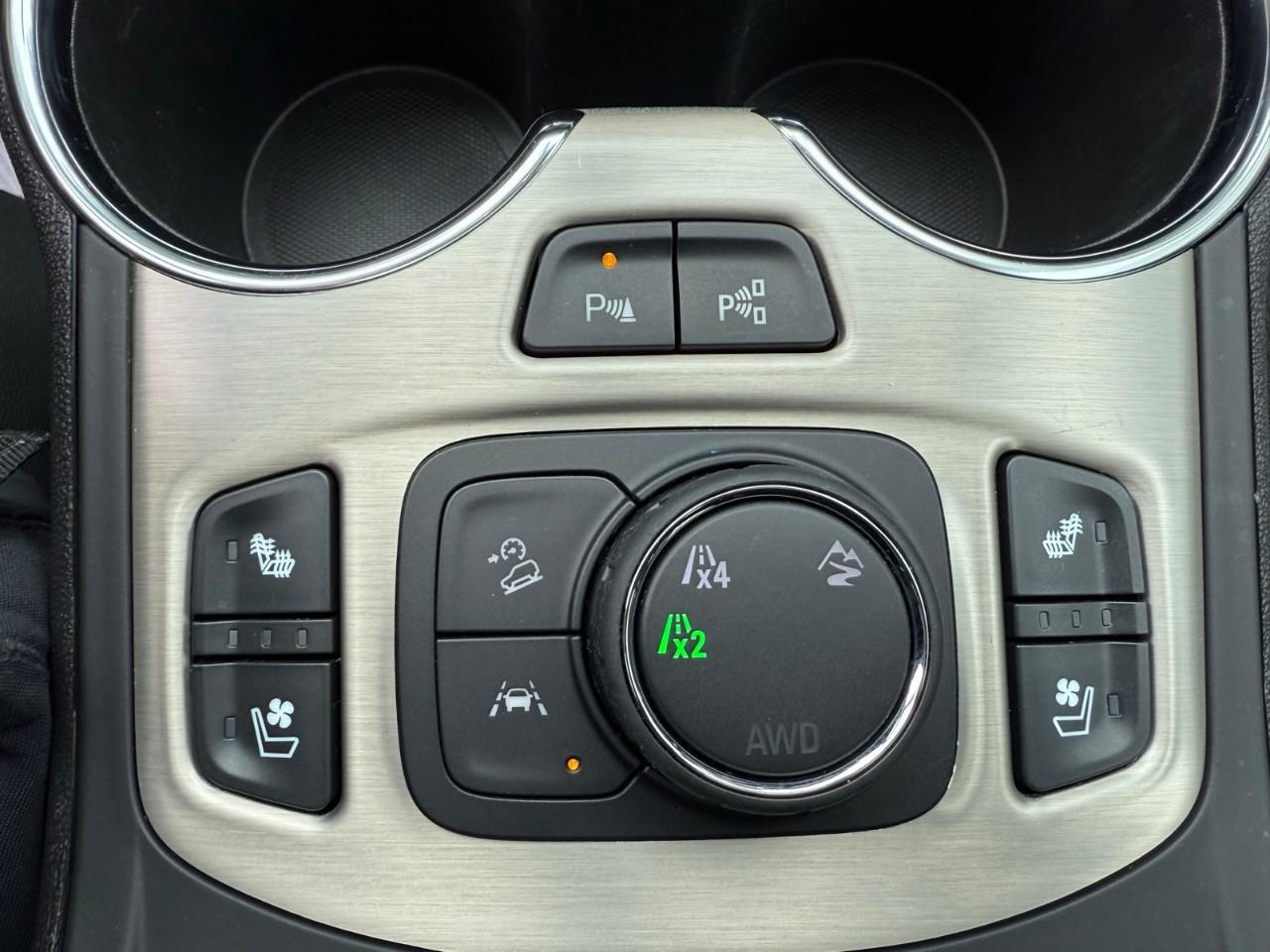 2024 GMC Terrain Denali 4dr All-Wheel Drive Photo