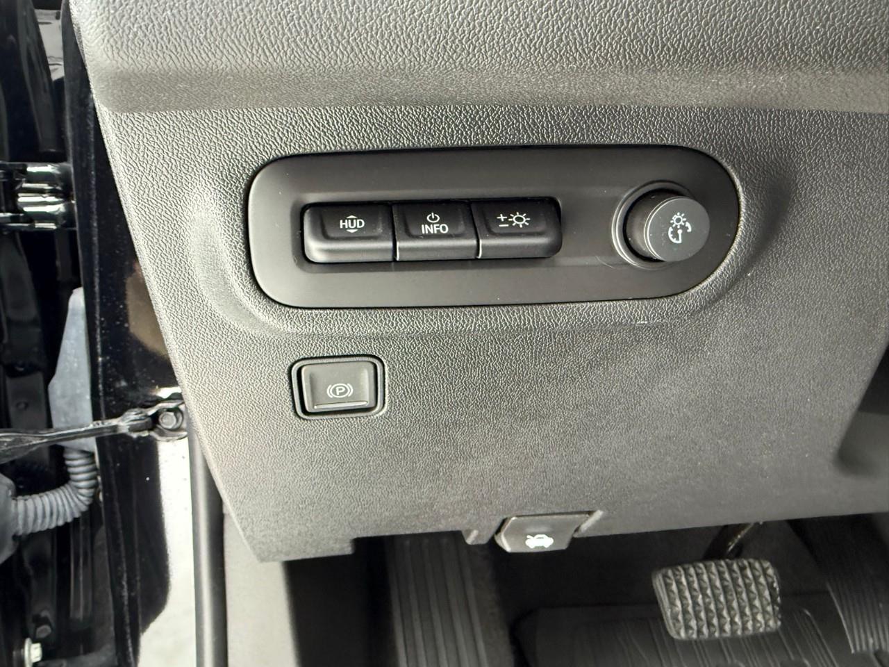 2024 GMC Terrain Denali 4dr All-Wheel Drive Photo