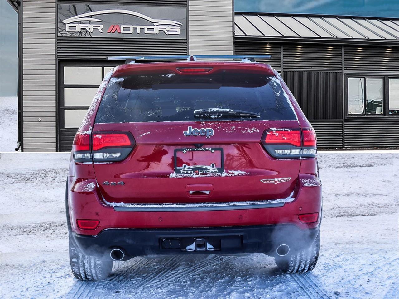 2020 Jeep Grand Cherokee Trailhawk 4dr 4x4 Photo3