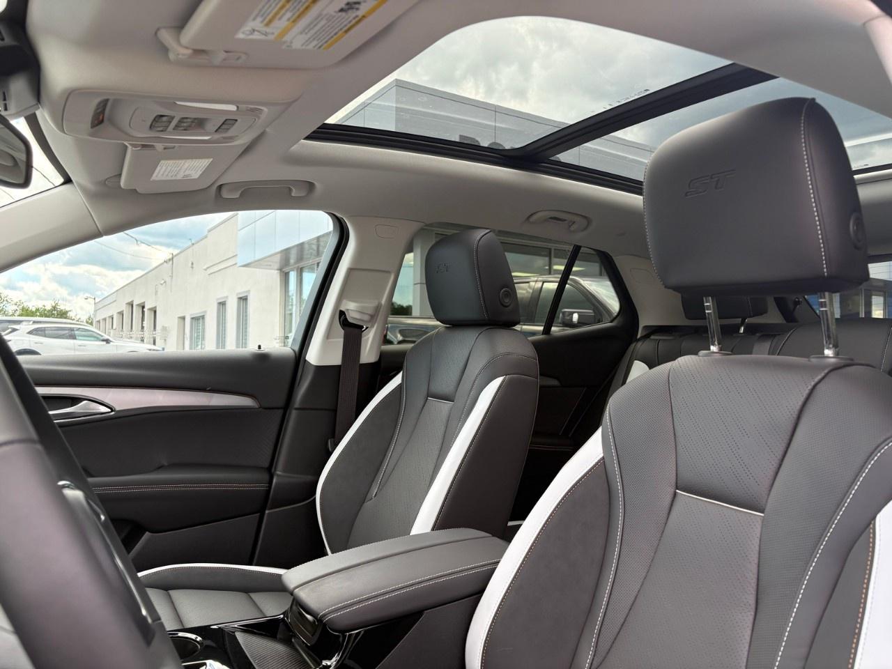 2026 Buick Envision AWD 4dr Sport Touring Photo
