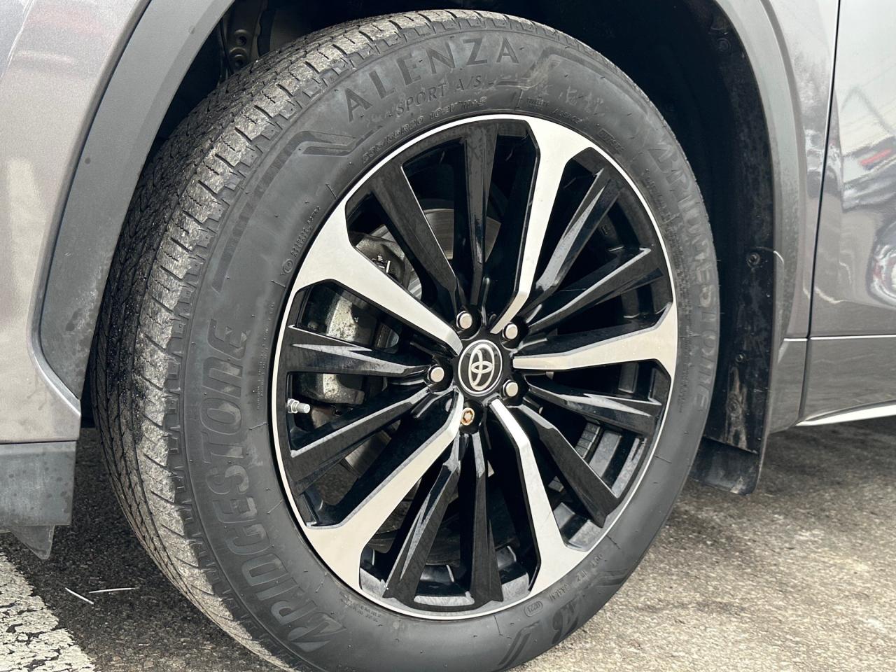 2021 Toyota Highlander XSE 4dr All-Wheel Drive Photo