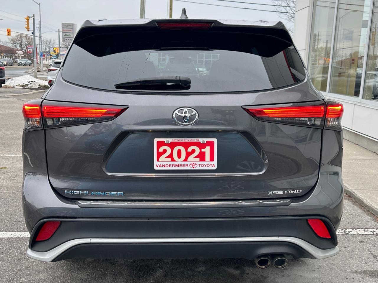 2021 Toyota Highlander XSE 4dr All-Wheel Drive Photo