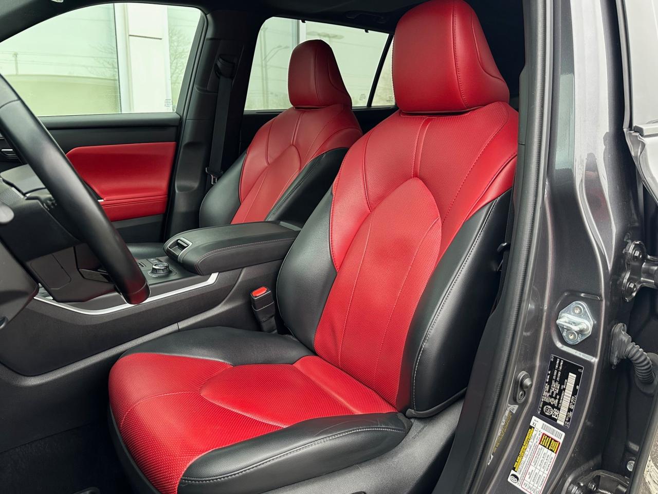 2021 Toyota Highlander XSE 4dr All-Wheel Drive Photo