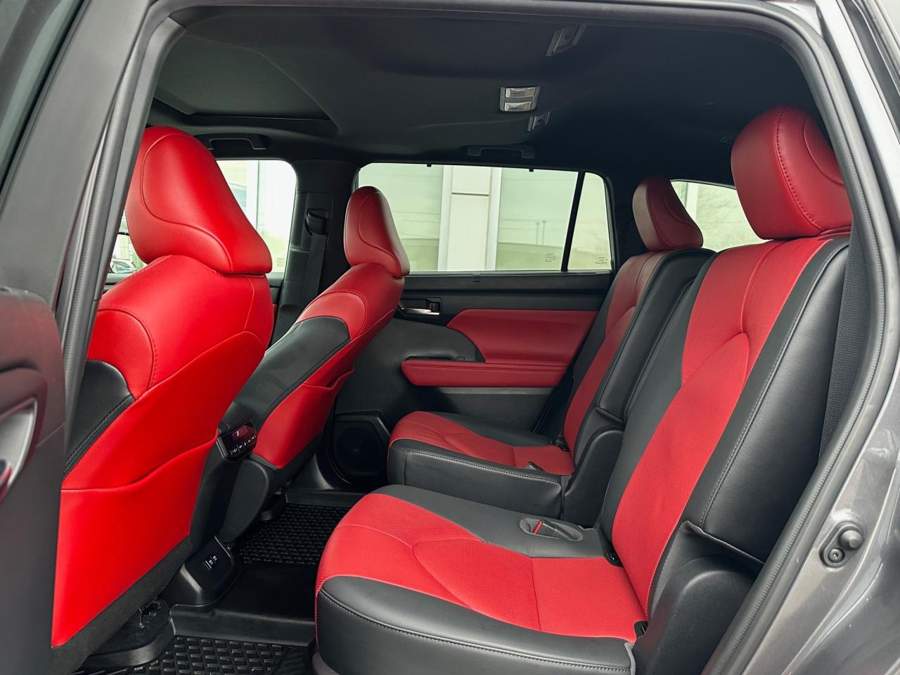 2021 Toyota Highlander XSE 4dr All-Wheel Drive Photo