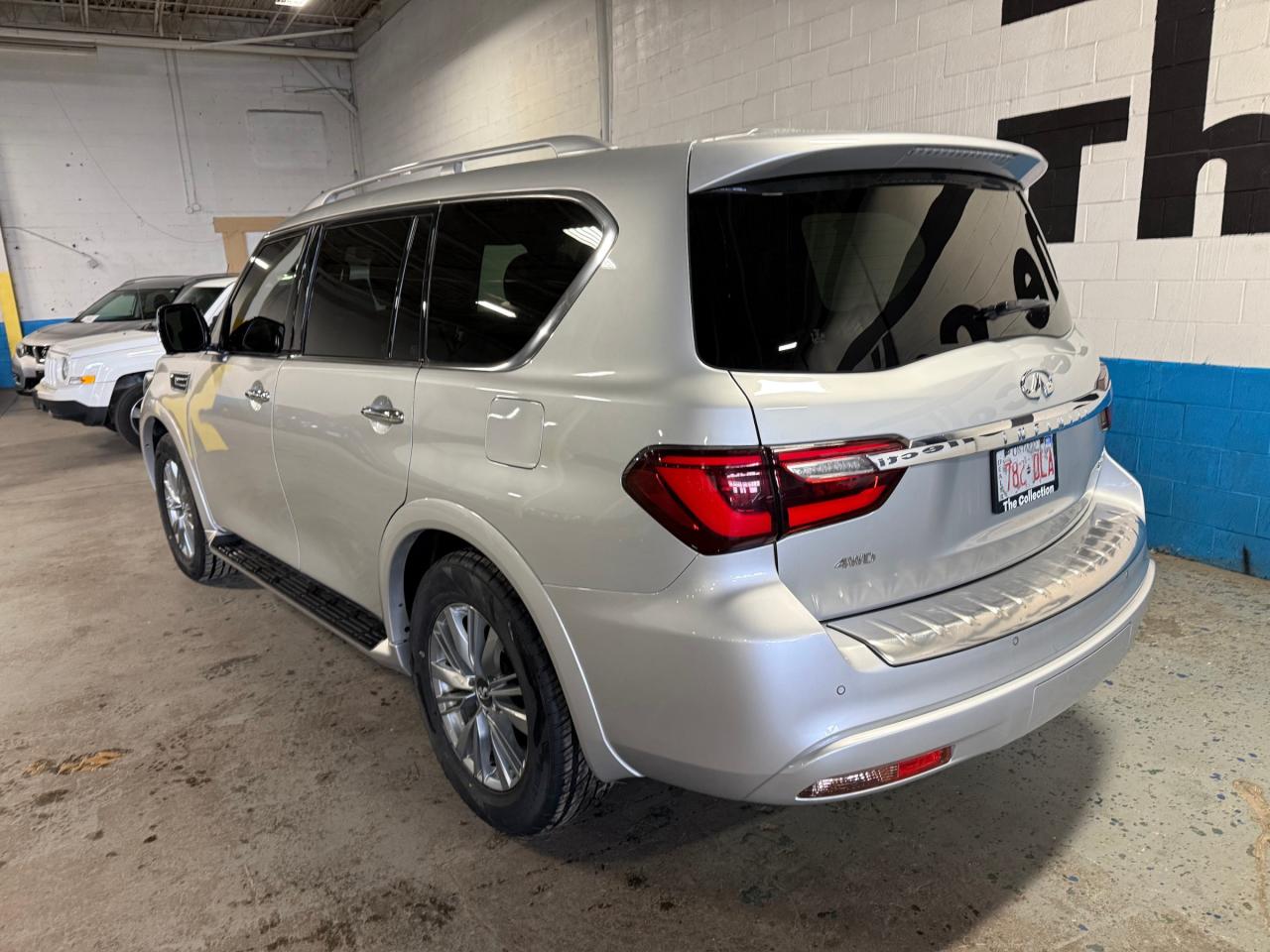 2021 Infiniti QX80 ProACTIVE 7 Passenger 4dr 4x4 Photo