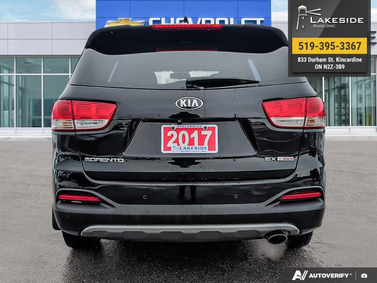 2017 Kia Sorento 2.0L EX Turbo 4dr All-Wheel Drive Photo4