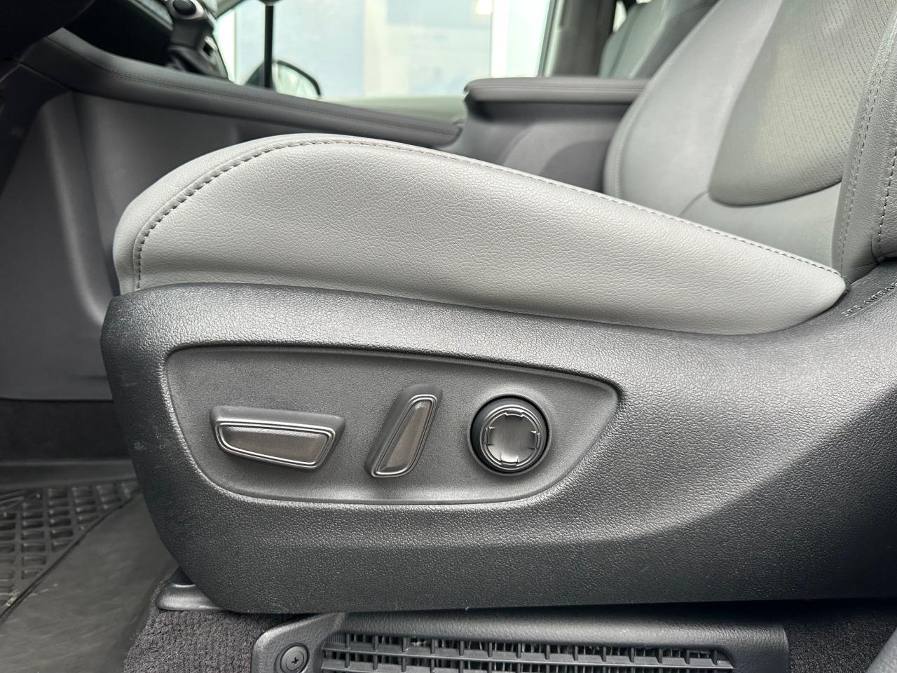 2024 Toyota Sienna Limited 7-Passenger 4dr All-Wheel Drive Passenger Van Photo