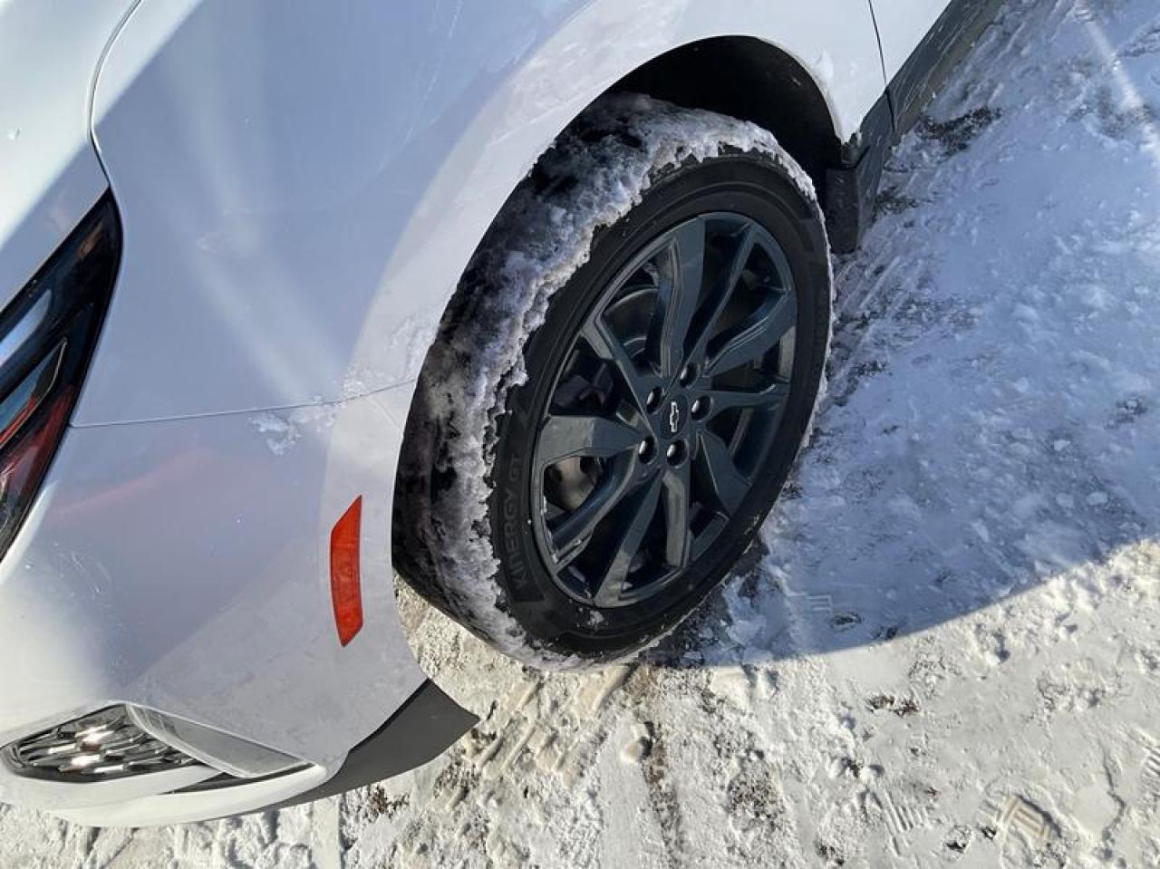 2023 Chevrolet Equinox RS Photo