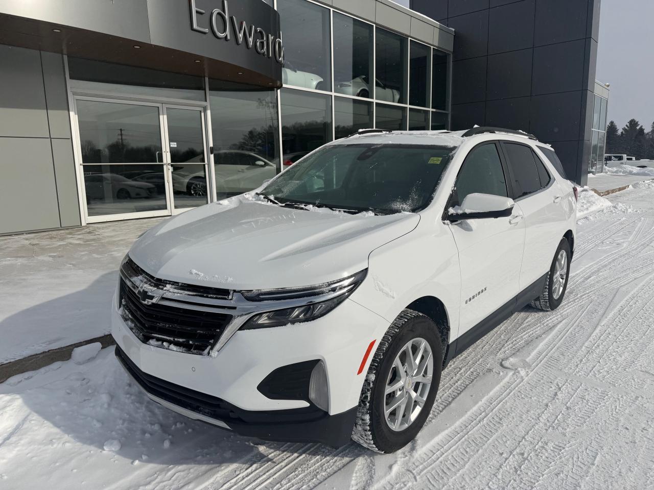 2022 Chevrolet Equinox LT w/1LT All-Wheel Drive Photo3