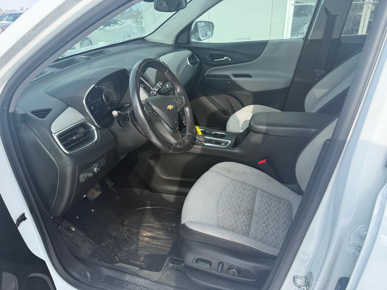 2022 Chevrolet Equinox LT w/1LT All-Wheel Drive Photo