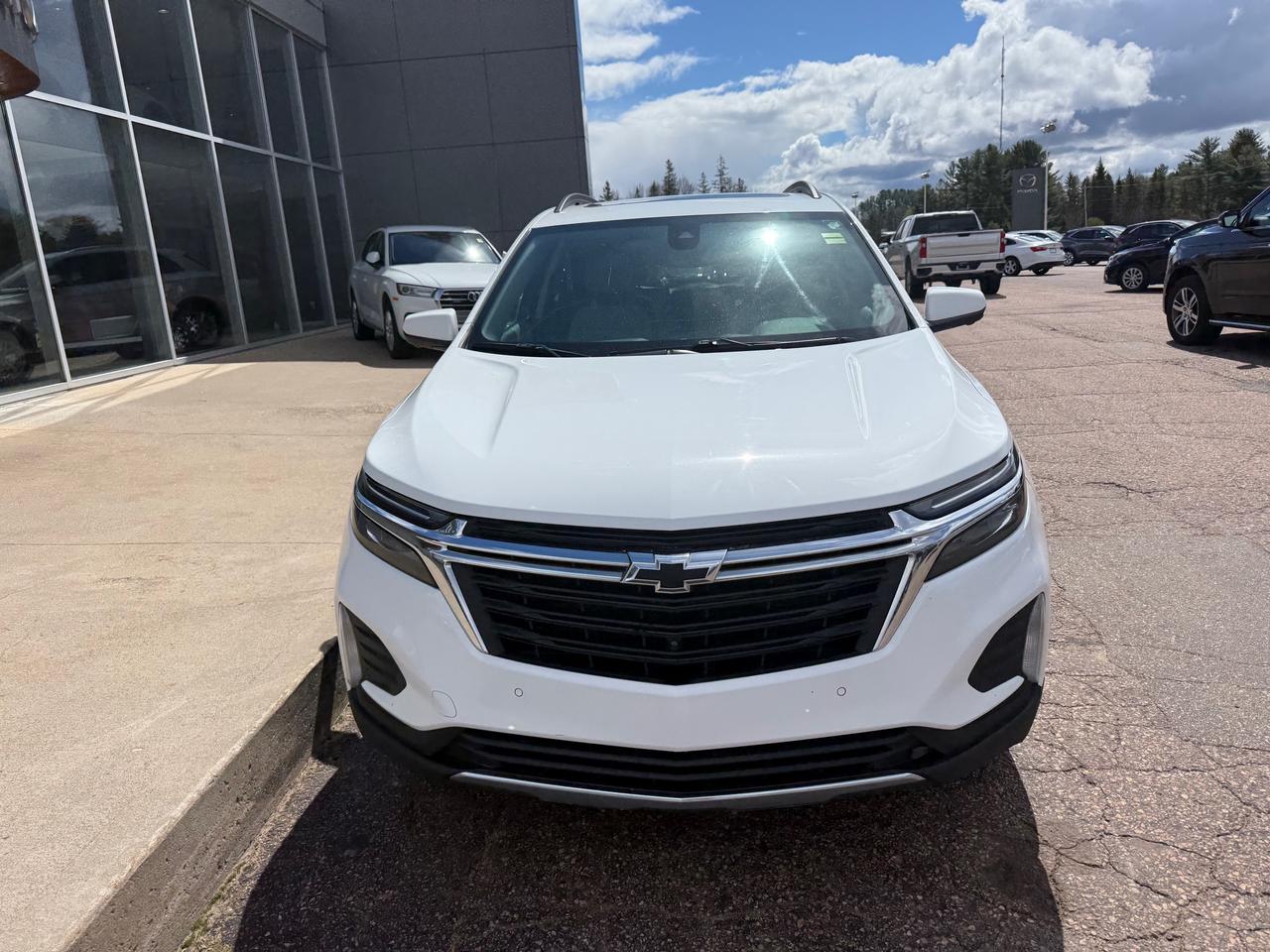 2022 Chevrolet Equinox LT w/1LT All-Wheel Drive Photo