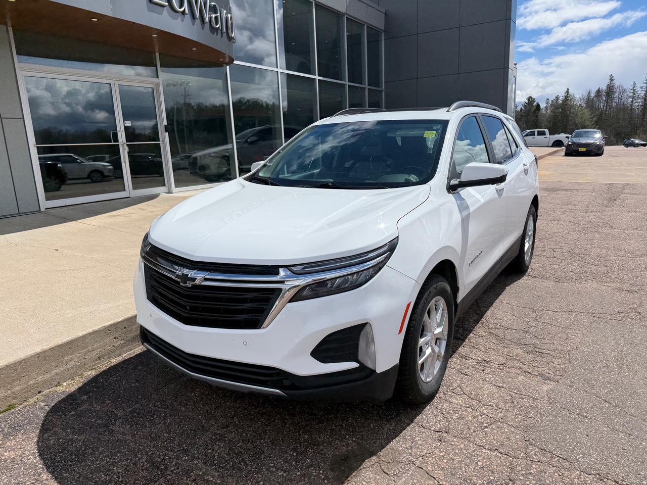 2022 Chevrolet Equinox LT w/1LT All-Wheel Drive Photo