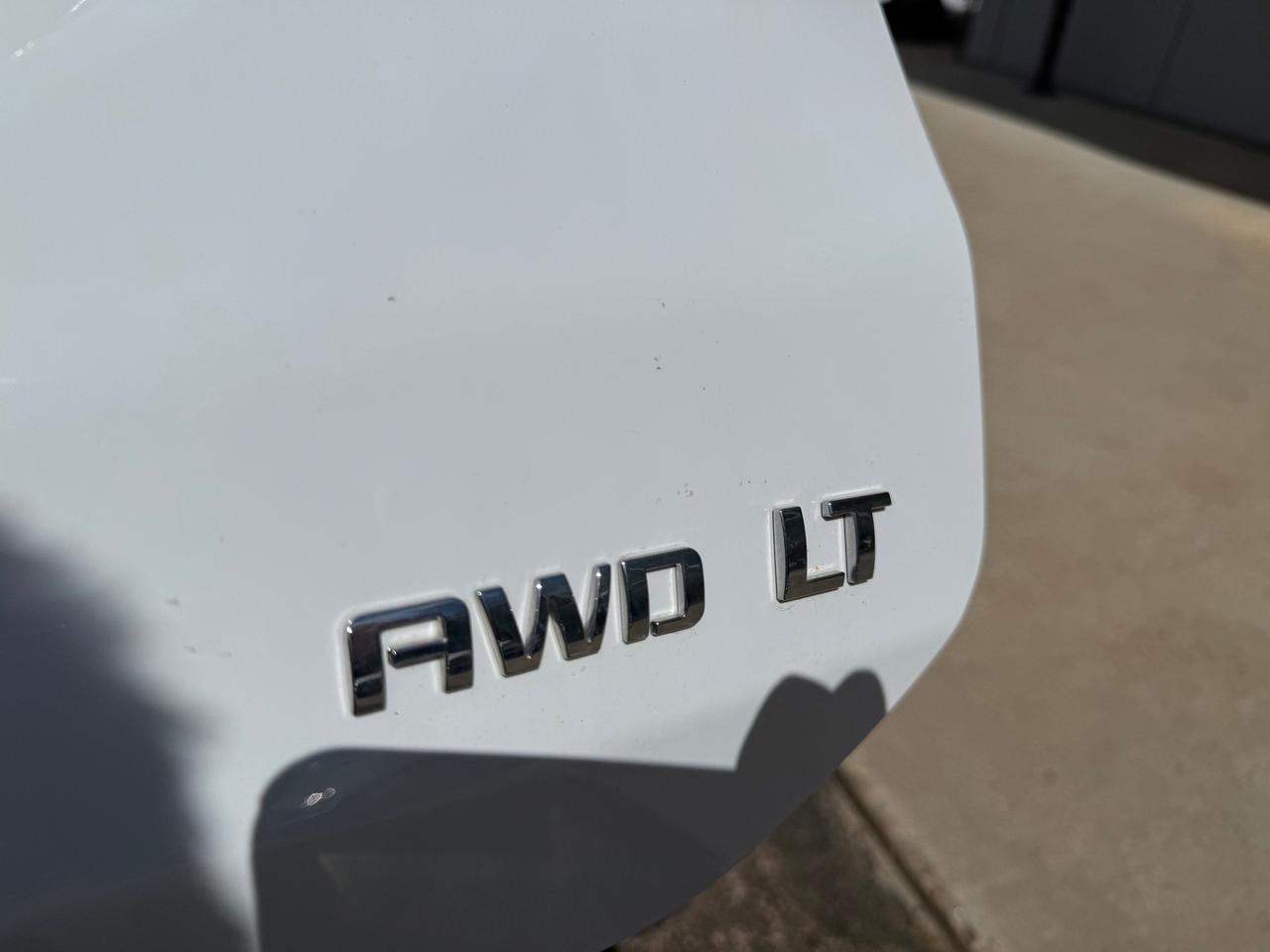 2022 Chevrolet Equinox LT w/1LT All-Wheel Drive Photo