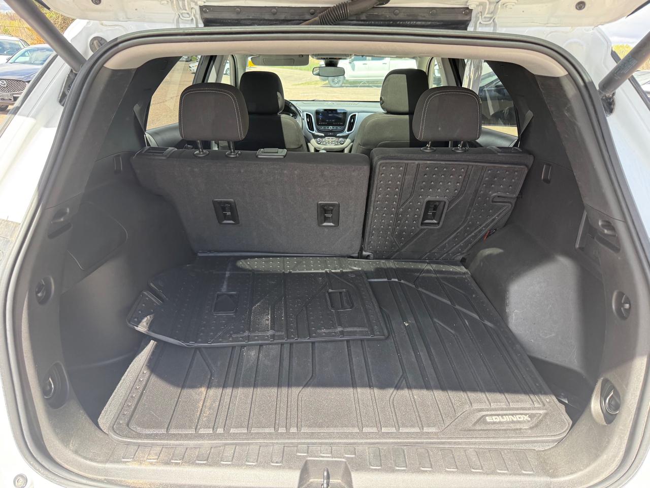 2022 Chevrolet Equinox LT w/1LT All-Wheel Drive Photo