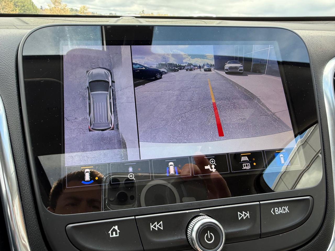 2022 Chevrolet Equinox LT w/1LT All-Wheel Drive Photo