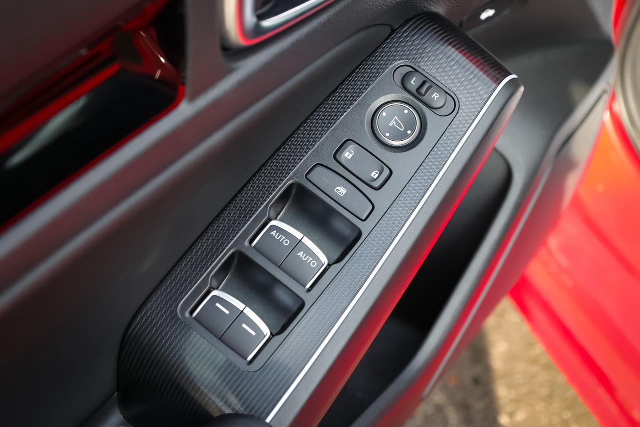 2025 Honda Civic Hybrid Sport Touring 4dr Sedan Photo