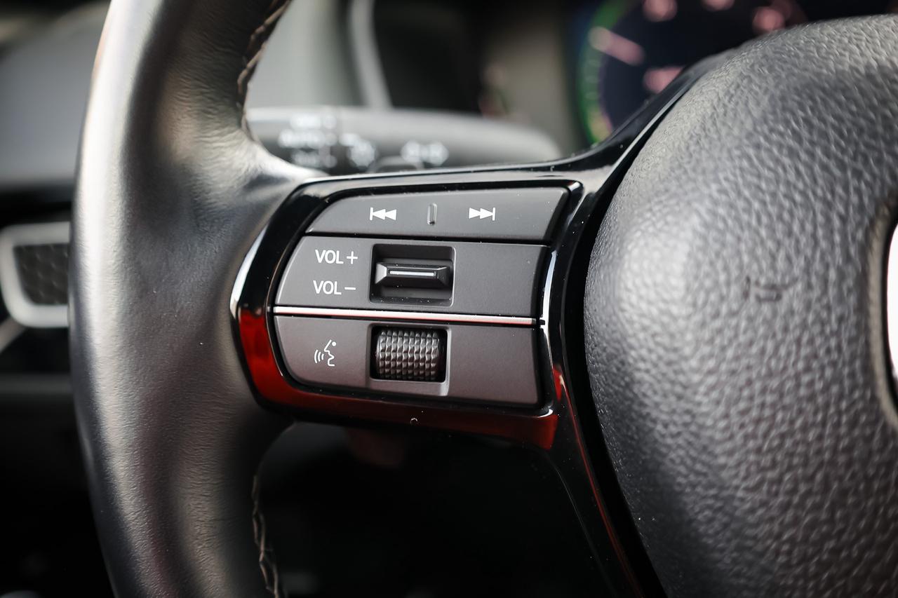 2025 Honda Civic Hybrid Sport Touring 4dr Sedan Photo