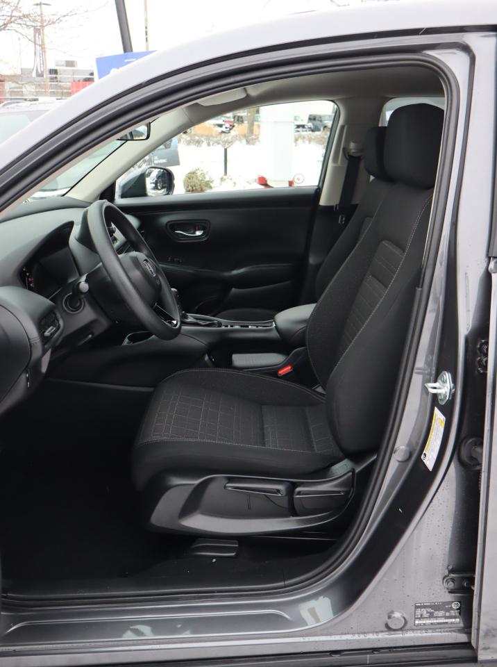 2024 Honda HR-V LX-B 4dr All-Wheel Drive Photo